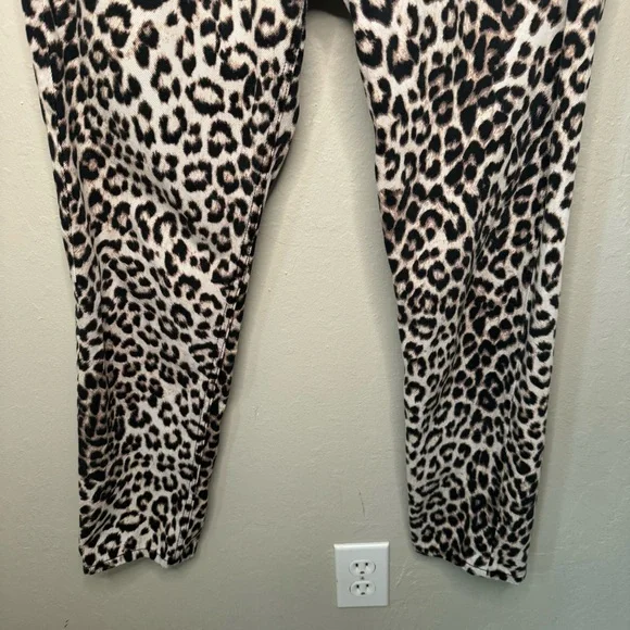 RAG & BONE Boyfriend Jeans Snow Leopard Print Mid-Rise Loose Fit Ankle Denim 27 - Picture 8 of 13